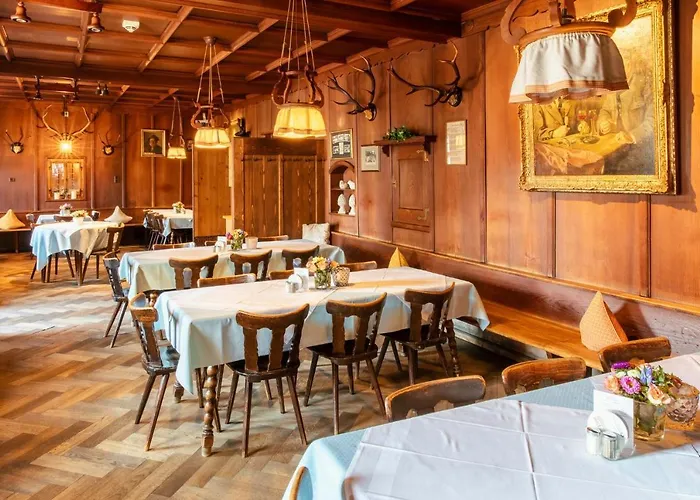 Alte Post Hotel 2*