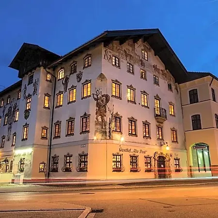 Alte Post 2* Holzkirchen (Miesbach)