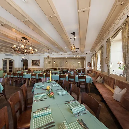 Alte Post Hotell Holzkirchen (Miesbach)